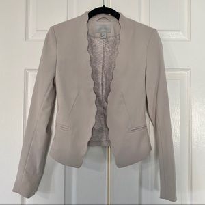 H&M Gray Scallop Open Blazer sz 2 Good Condition